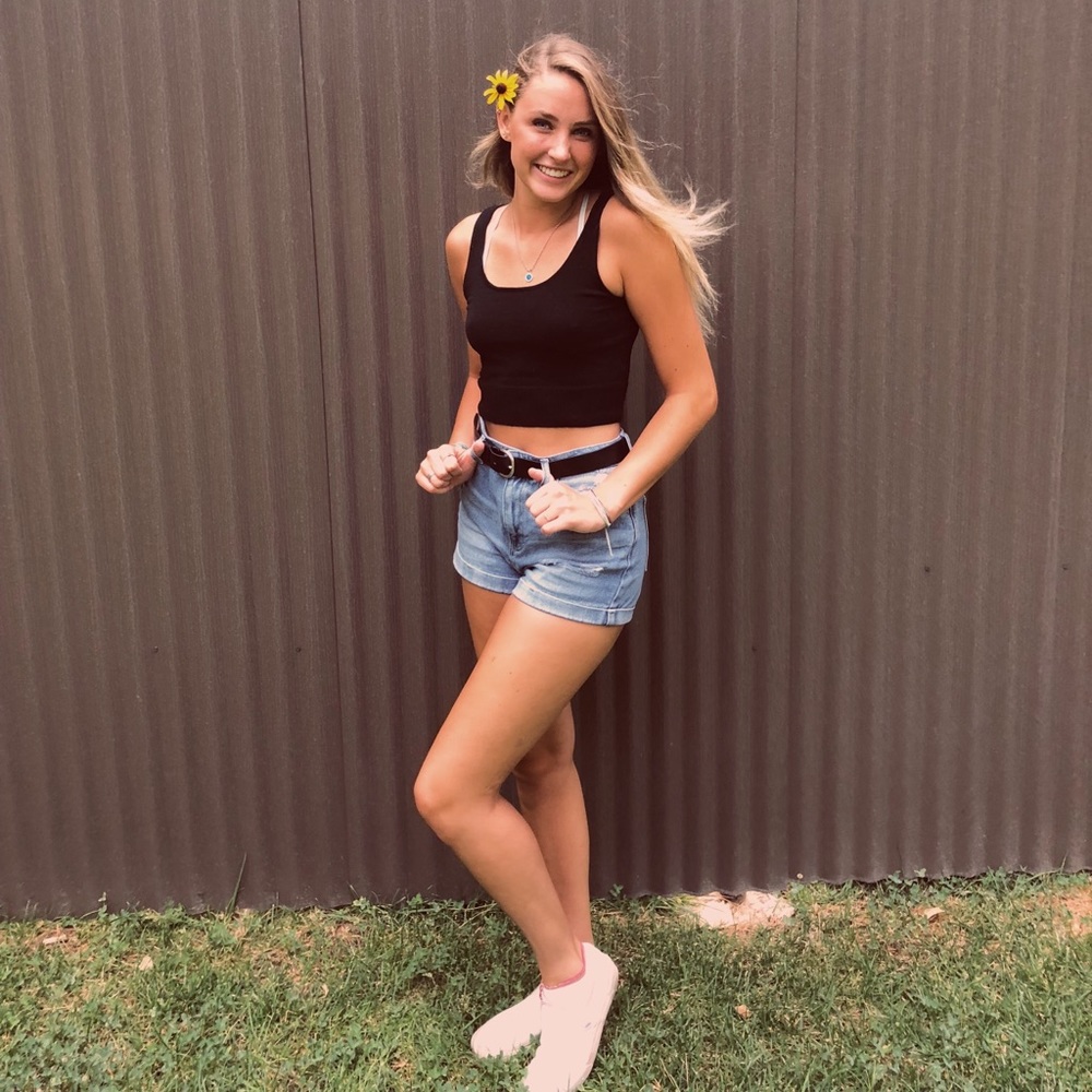 Meet your Posher, Sarah